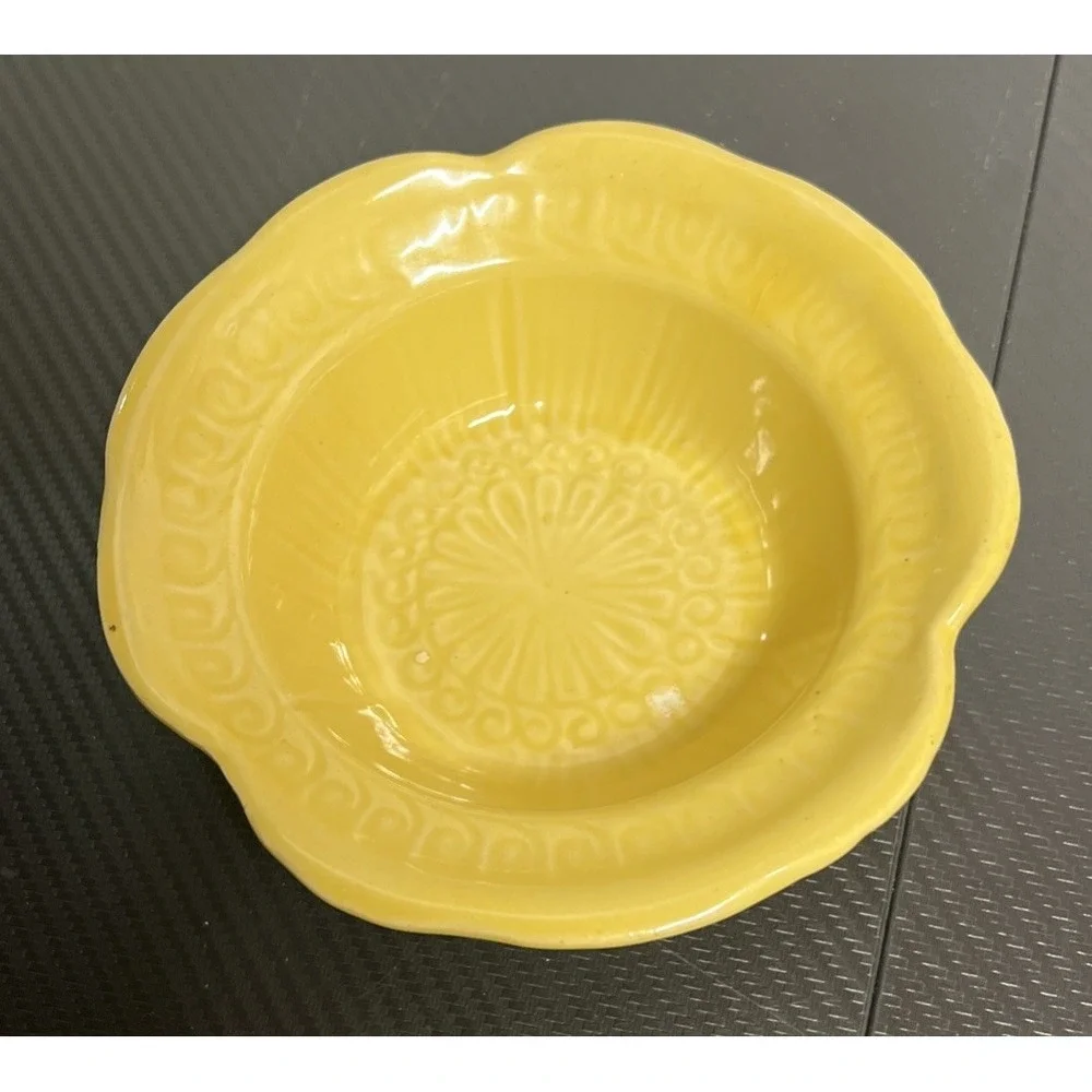 Vintage McCoy Pottery Yellow Kitchen Small Bowl